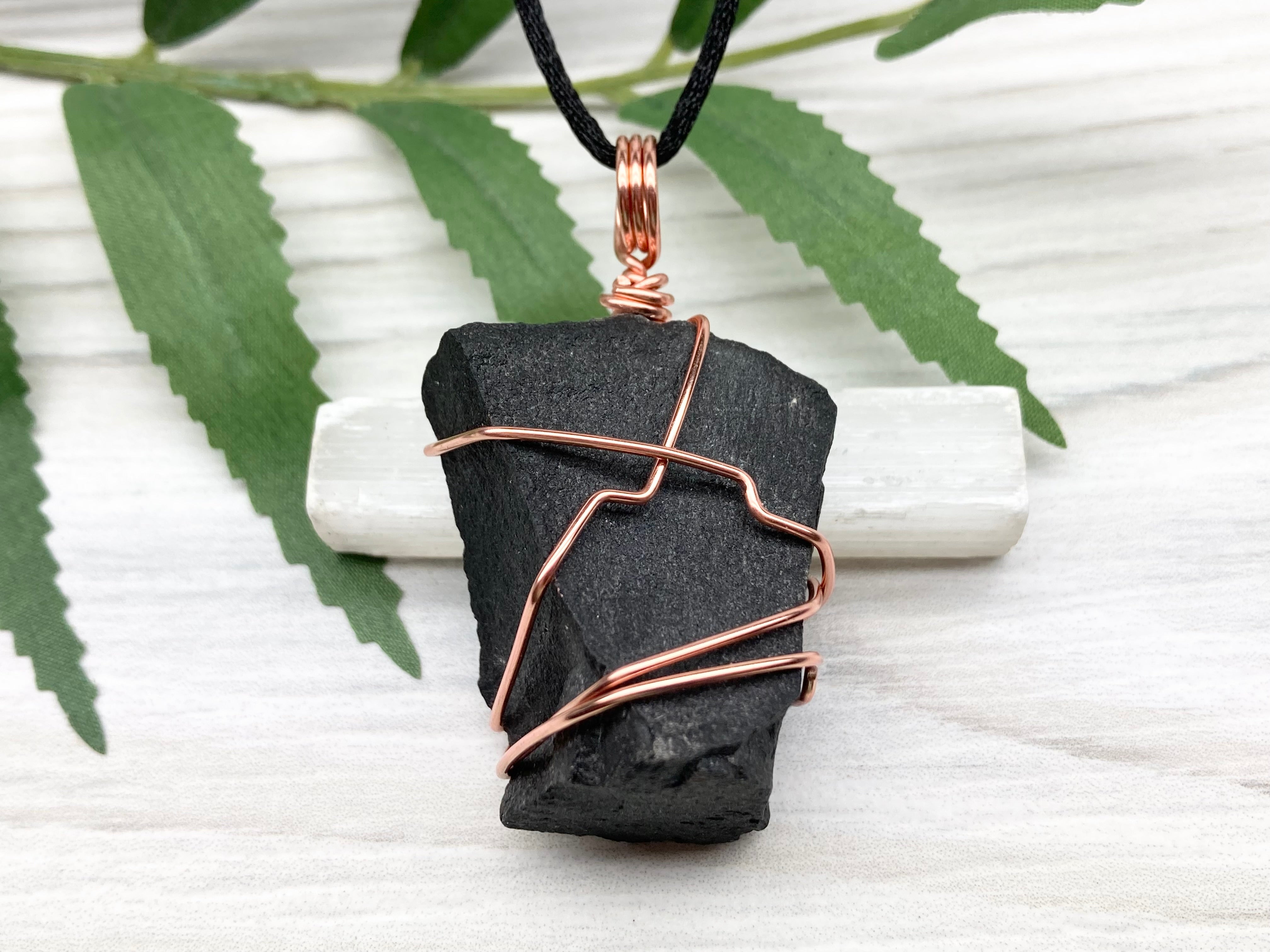 Black Obsidian Stone Necklace | RUMI SUMAQ Art Jewelry